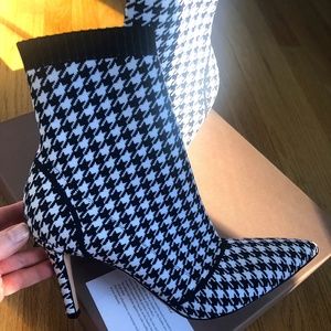 Gianvito Rossi Knit Boots Black White Houndstooth